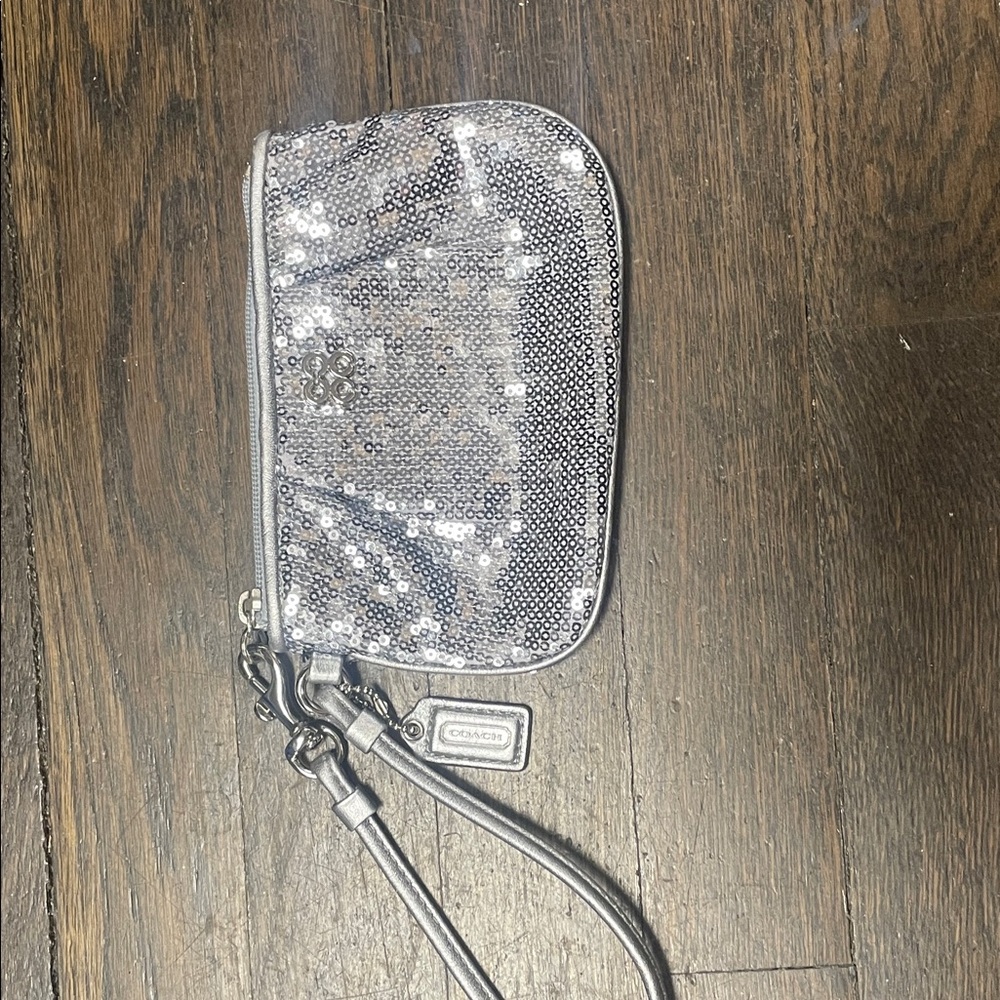 Coach Silver sequin wristlet🔥 - Picture 4 of 5
